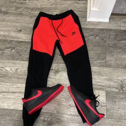 Nike Tech Fleece 