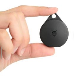 New un-opened Pebblebee Clip for iPhone & Android (Universal) ONLY ONE LEFT