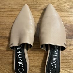 Women’s Calvin Klein Flats Mules - Size 7.5