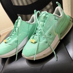 Nike Air Max 270 React ENG (Mint Green / NYC Lace Tag)