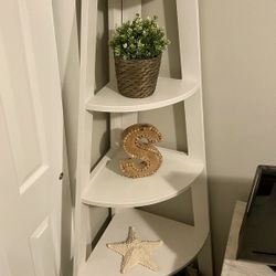 Corner Shelf