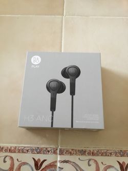 B&O play H3 ANC headphones