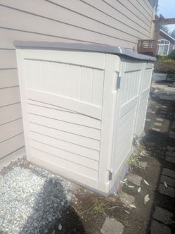 Suncast storage shed 6x4