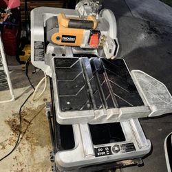 RIDGID WTS2000L 10” Wet Tile Saw w/ Stand – Laser & Water Pump – Works Great!