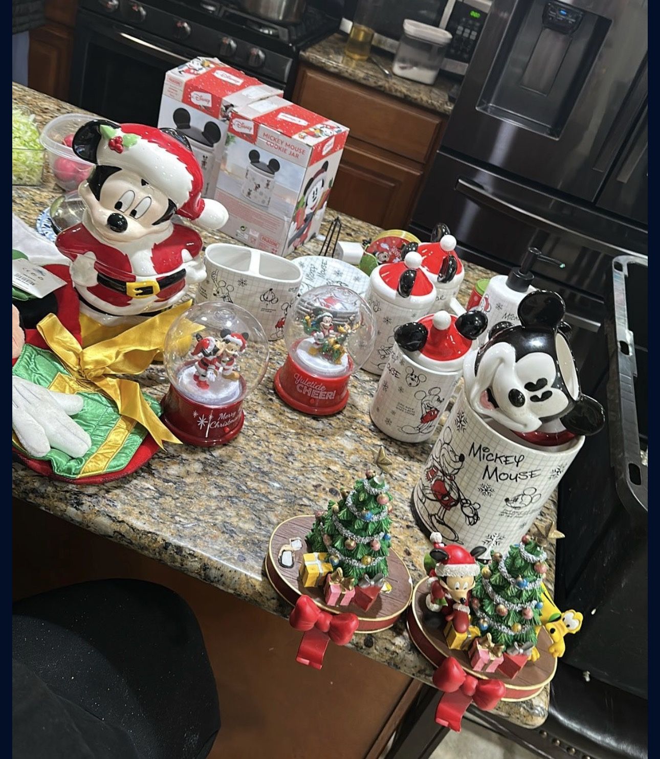 Christmas Mickey Mouse 