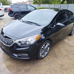 2016 Kia Forte · EX Sedan 4D
