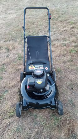 21" Yard Machines rear bagging lawnmower