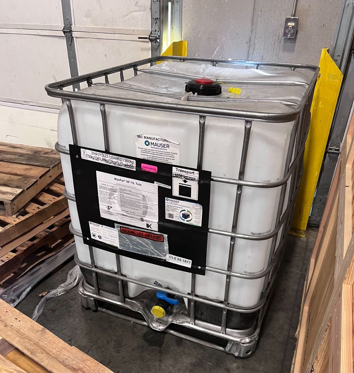 275 Gal Totes
