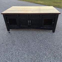 Pueblo Black Cocktail Table 50x30