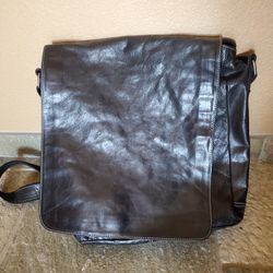 Fossil Satchel / Handbag/ Purse 