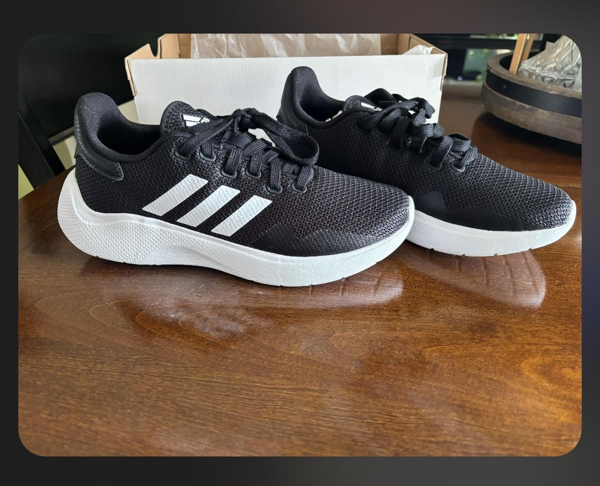 Adidas Puremotion 2.0 Size 9