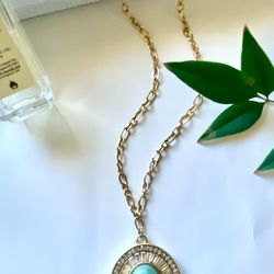 French-Style Light Luxury Vintage-Inspired Necklace with Full Pavé Faux Turquoise Pendant