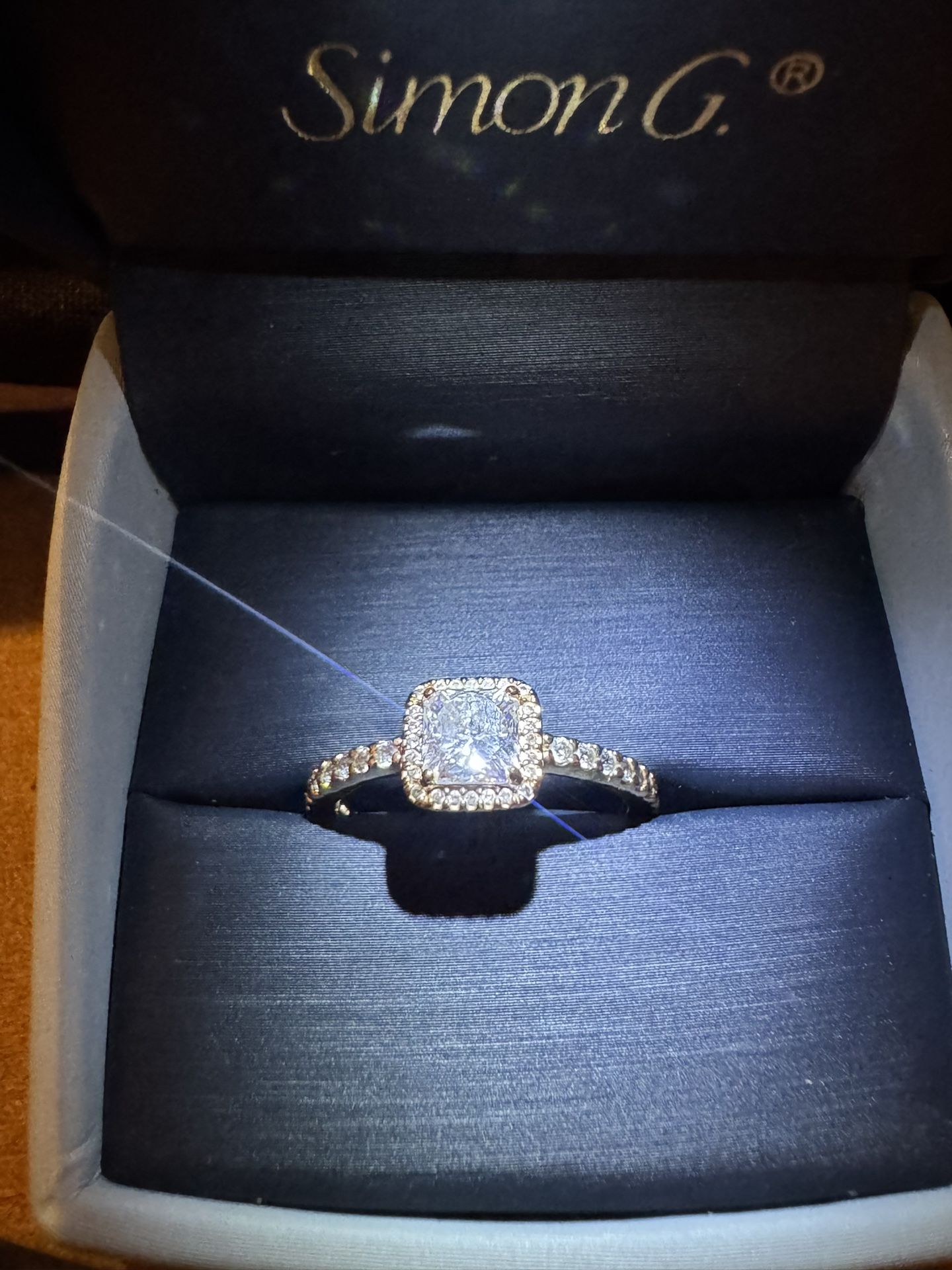 Pandora Size 10