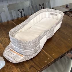 Foldable Baby Changing Station 