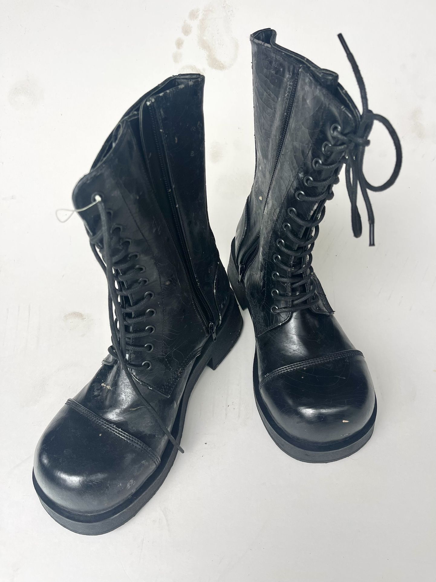 Women Funny Boots Size 9