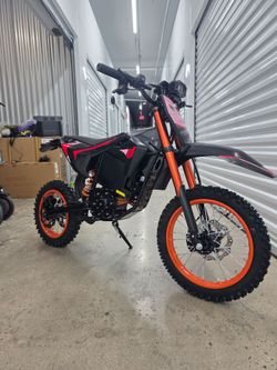 QRONGE X1 Electric Motorcycle 5000 watts, 50mph