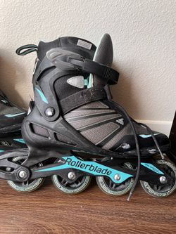 Rollerblade Macroblade 80 Women’s Inline Skates Size 9 (pick up in Cedar Park)