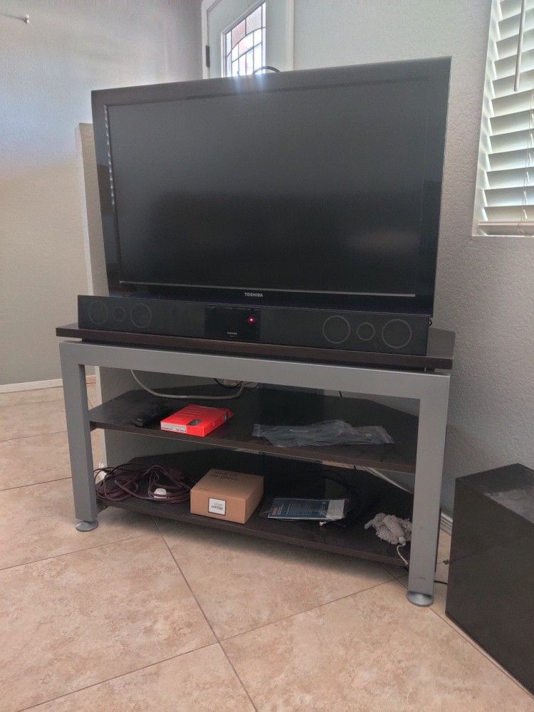 Toshiba LCD TV