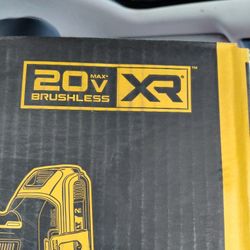 Dewalt Roofing Gun Cordless DCN45RND1