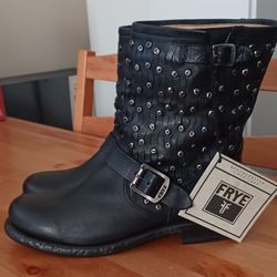 New Frye Jenna Studded Buckle Boots Genuine Leather Women's Size 9