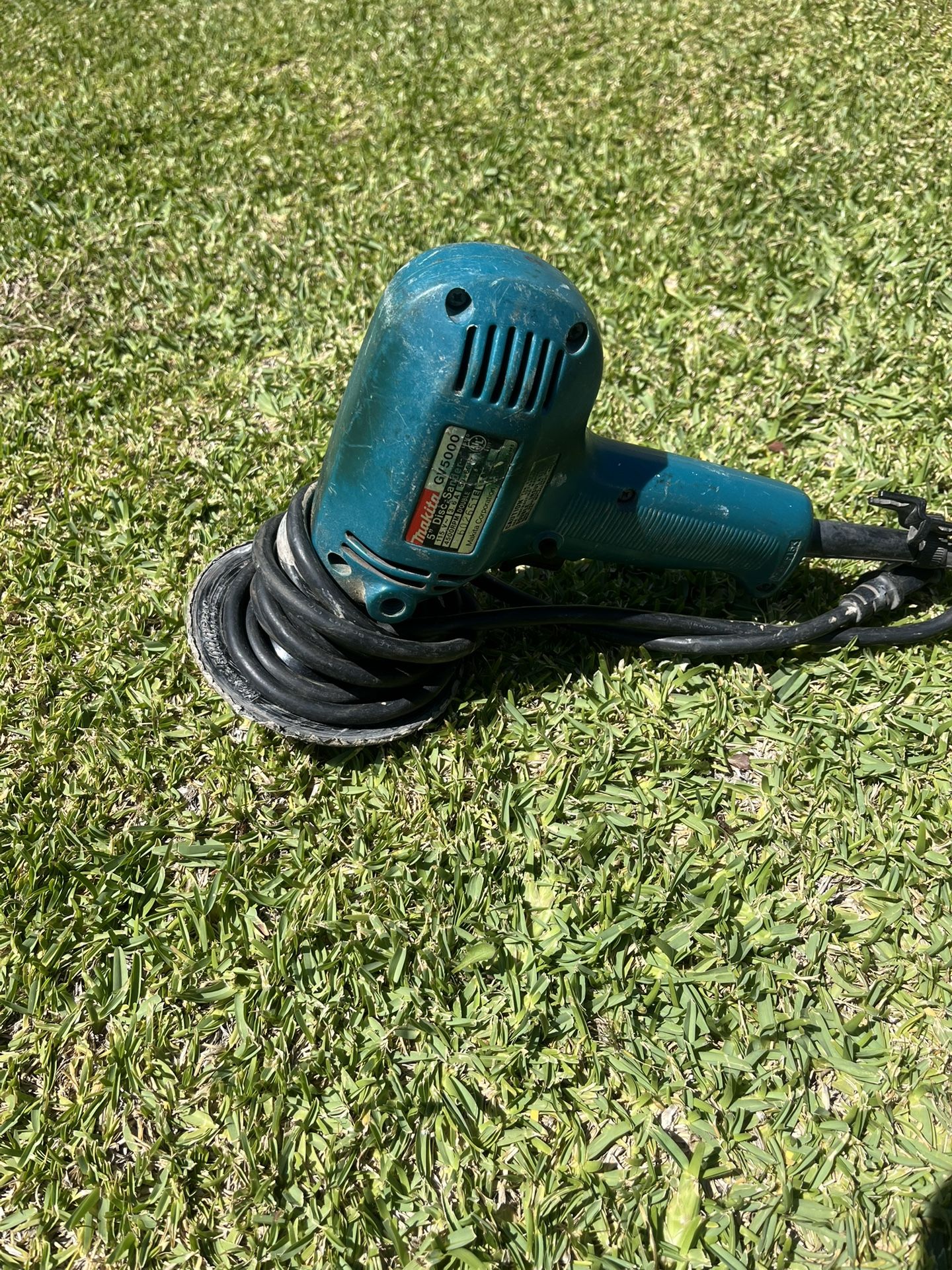 Makita Disc Sander 