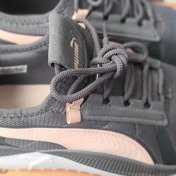 Puma Grey/ Pink
