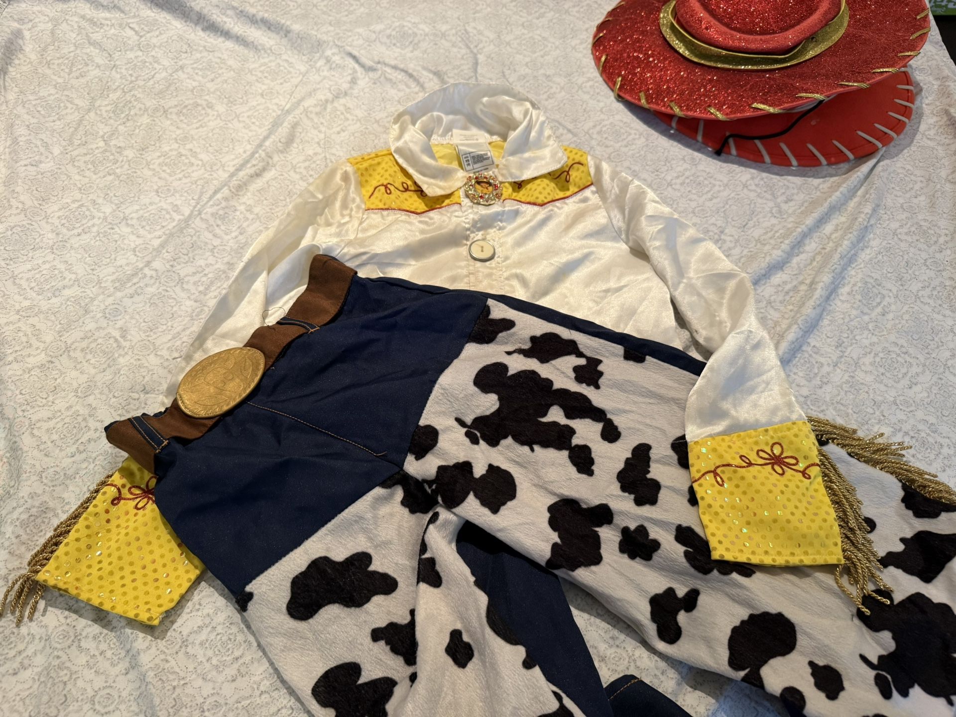 Disney Jessie Costume & Hats Size 4/5