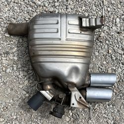 BMW 128i Exhaust (fits 128i, 135i) (e82)