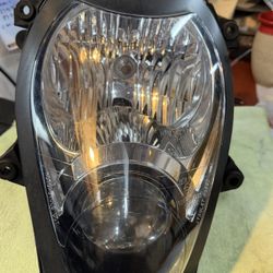 Hayabusa head light 2000 Suzuki GSX1(contact info removed)0.24F01.999