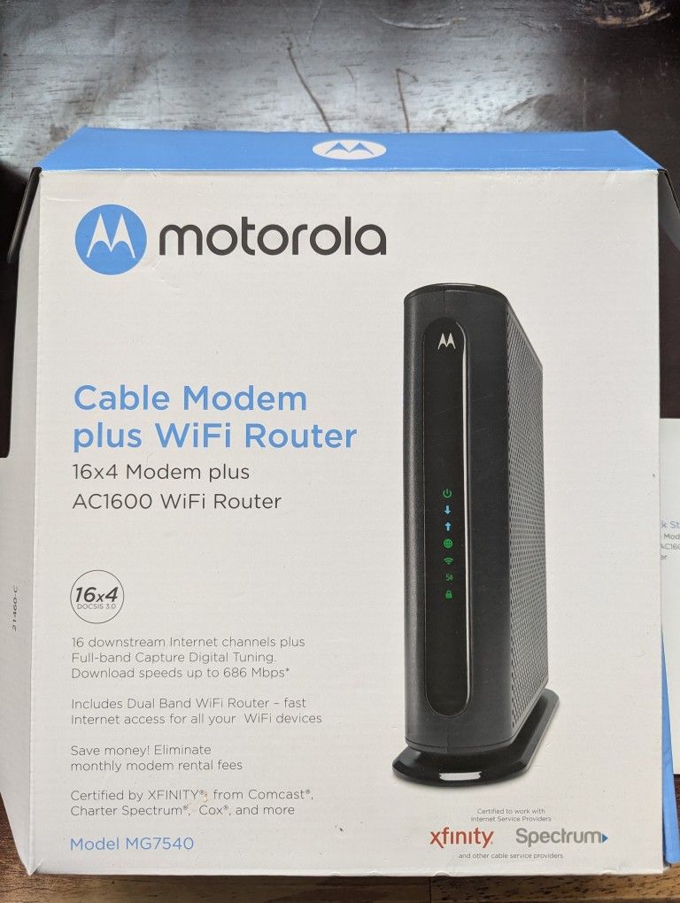 MOTOROLA MG7540 16x4 Cable Modem Plus AC1600 Dual Band Wi-Fi Gigabit Router