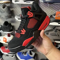 Jordan 4 Retro Red Thunder