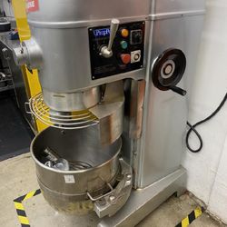 Commercial Mixer 60 Qt