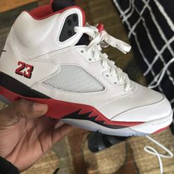 Jordan 5 9.5