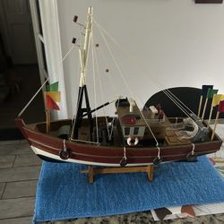 Vintage 6Wx15Hx19L Handcrafted Wooden Model Fishing Boat Ship Nautical Decor