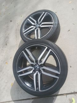 2 Oem honda accord rims