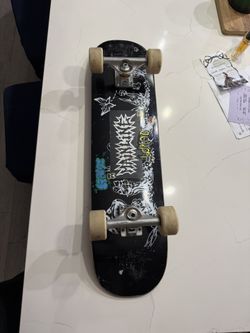Skateboard