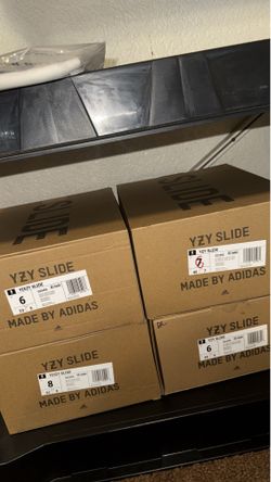 Yeezy Slides