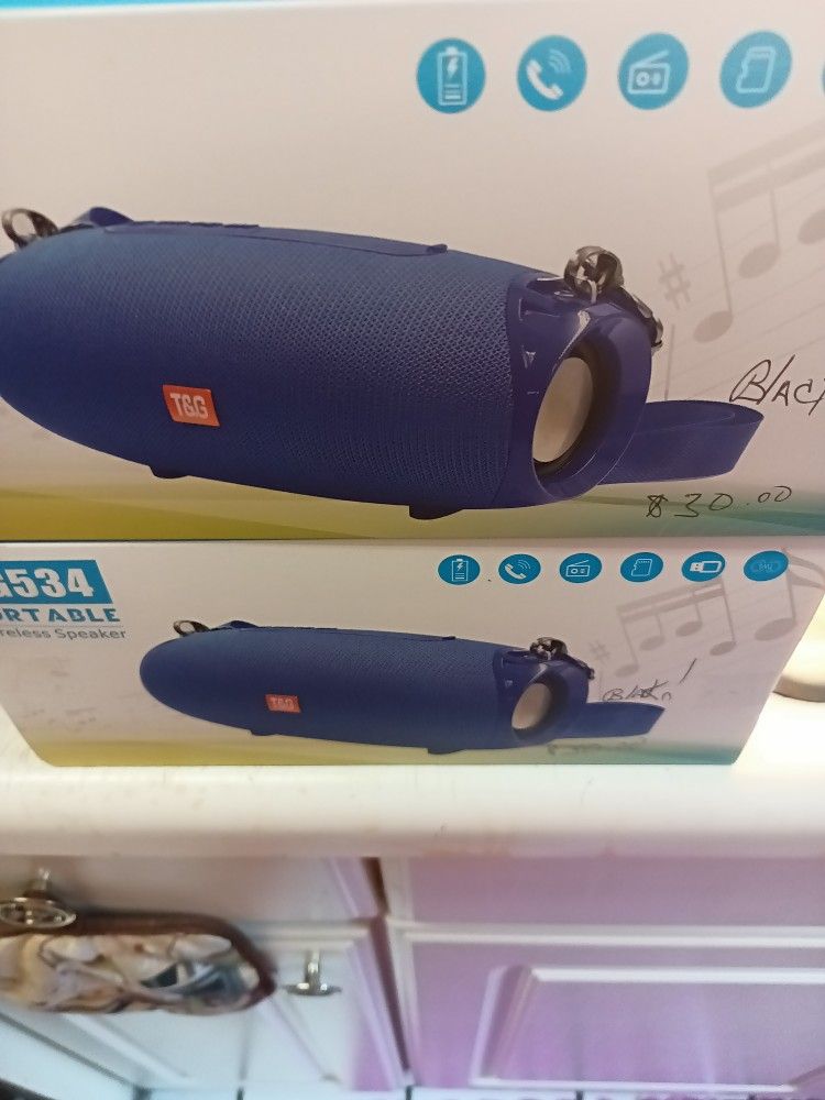 Brand New Bluetooth Speakers, Loud! Sounds Great!