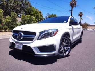 2015 Mercedes-Benz GLA