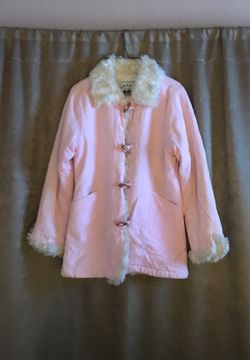 Saco para niña muy bonito para esta temporada talla 12