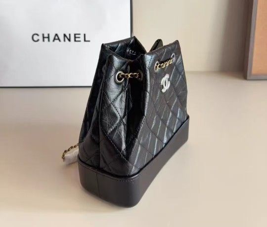 CC Gabrielle Logo Mandarin Duck Chain Leather Chain Diamond Quilting Cowhide Backpack Small Women's Black