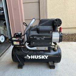 Husky 3 Gallon Portable Air Compressor