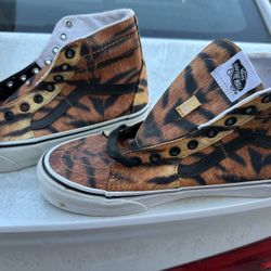 High Top Brand New Vans 