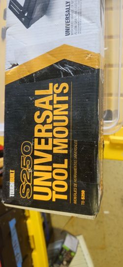 Universal Tool Mount