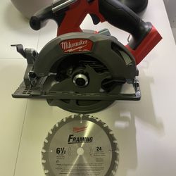 New M18 FUEL 6-1/2” Circular Saw (Tool Only Solo Herramienta)