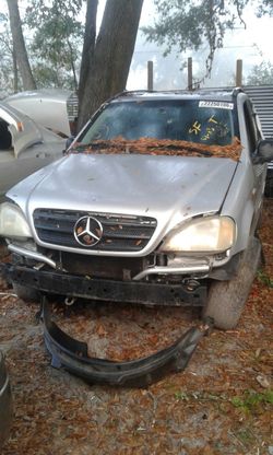 Mercedes Benz ML320 1999 FOR parts