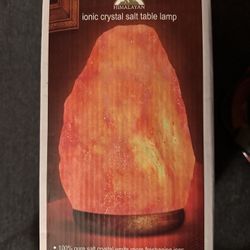 Iconic crystal salt table lamp by Himalayan