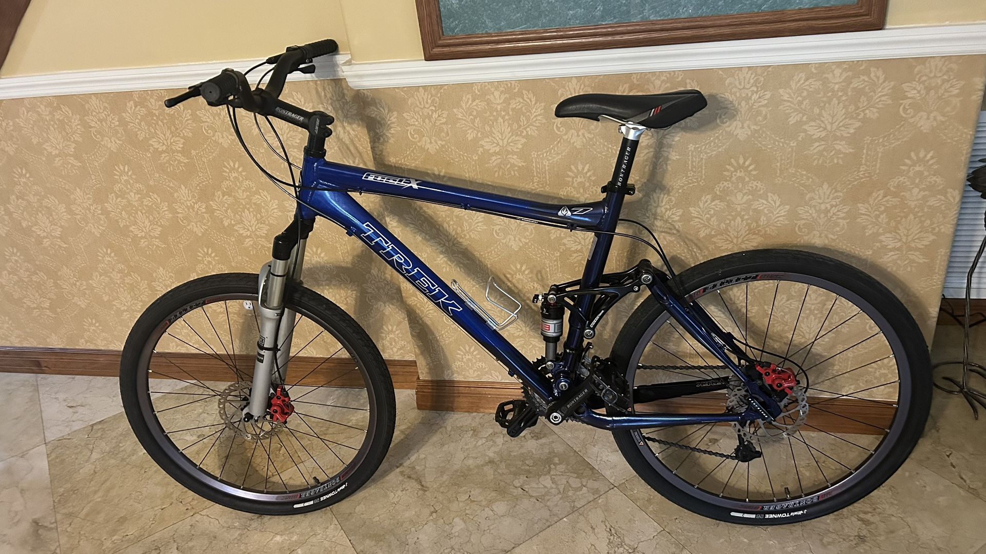 Trek Fuel EX 7 Full Suspension Bike Bicycle XL Frame All Tuned Up Tall frame 27 Speed