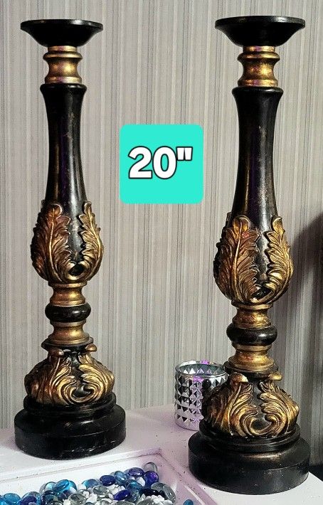Magnifique Wooden Candle Holders