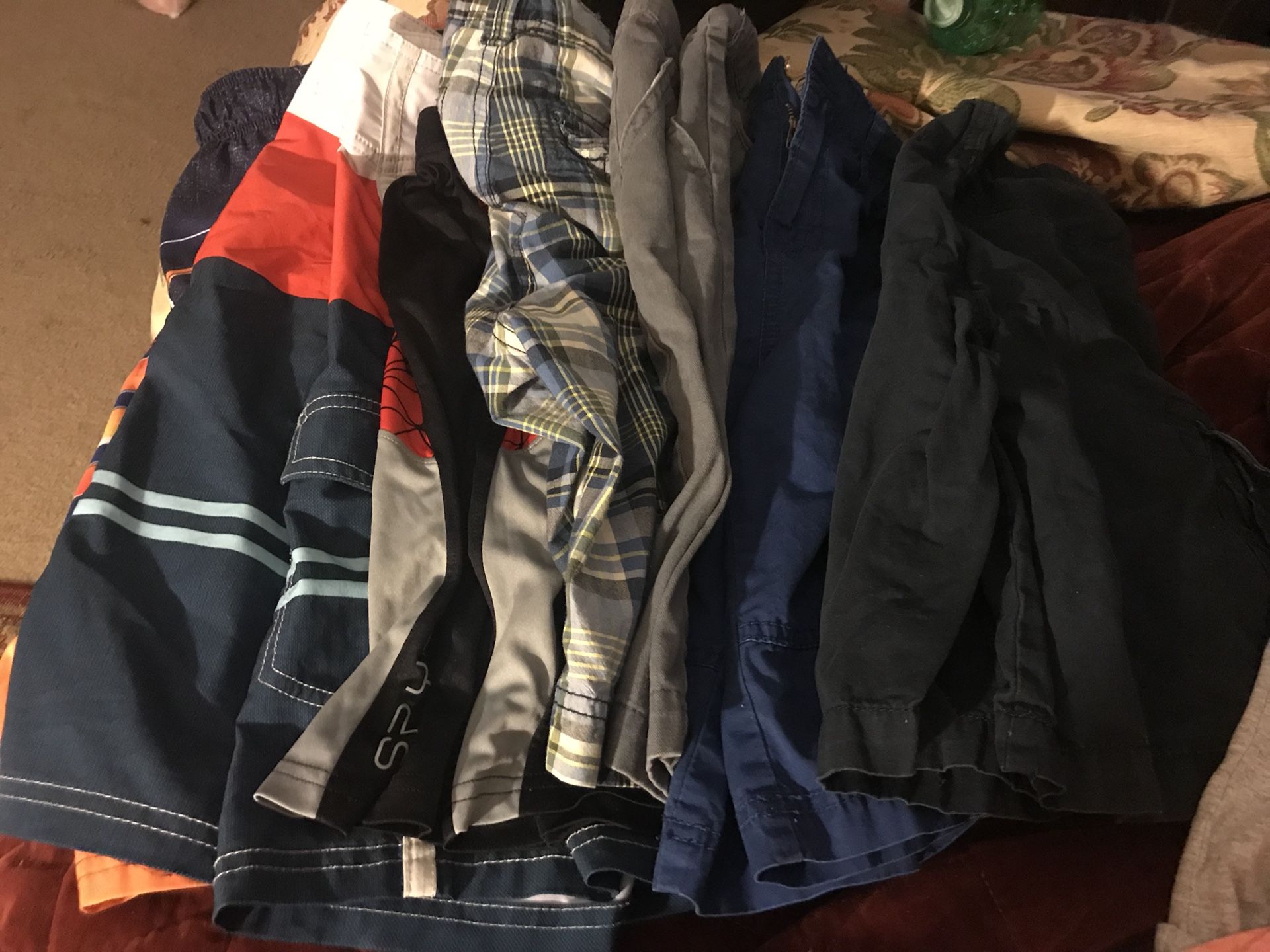 Shorts boys 7 included